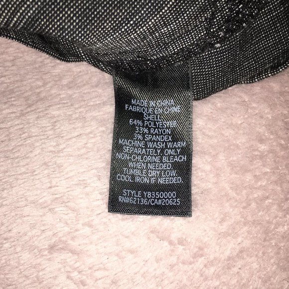 ❄️ Guess Mini Skirt Soft Satin Lined - Picture 13 of 13